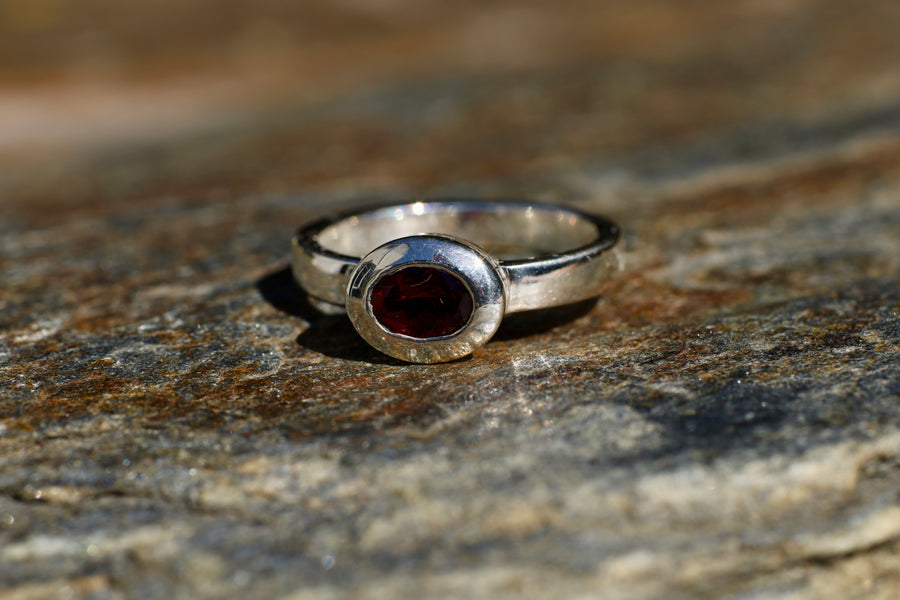 Sterling Silver Horizontal Oval Ring