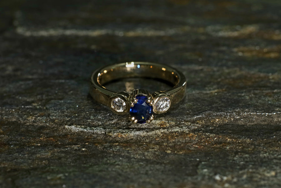 3 stone Sapphire and Diamond ring in 9ct Yellow Gold