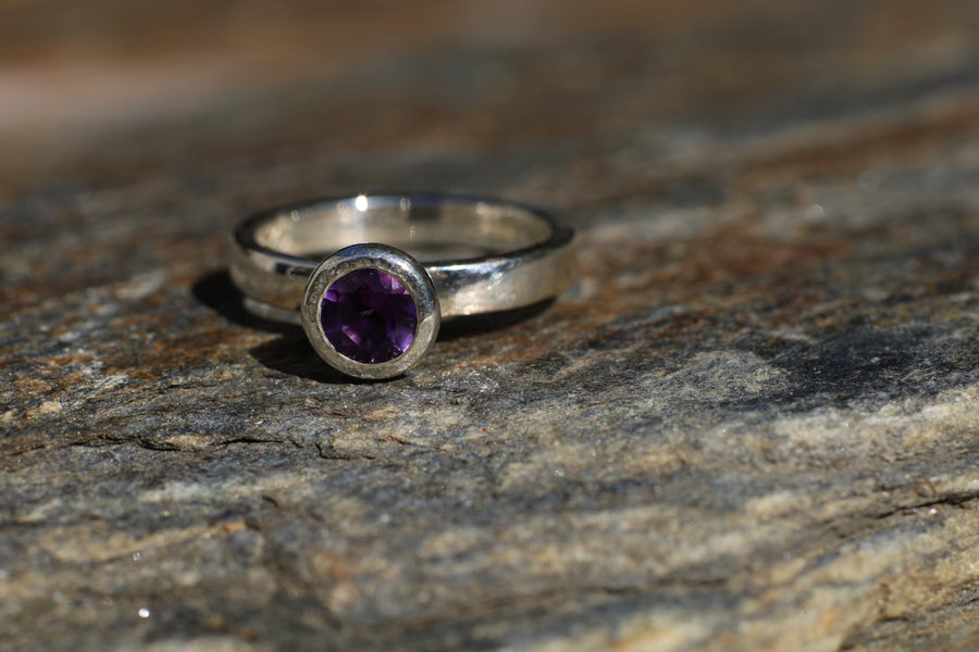 Sterling Silver Round Ring
