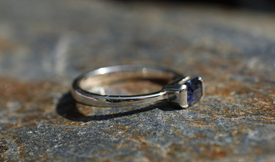 1.00ct Unheated Blue Sapphire Ring
