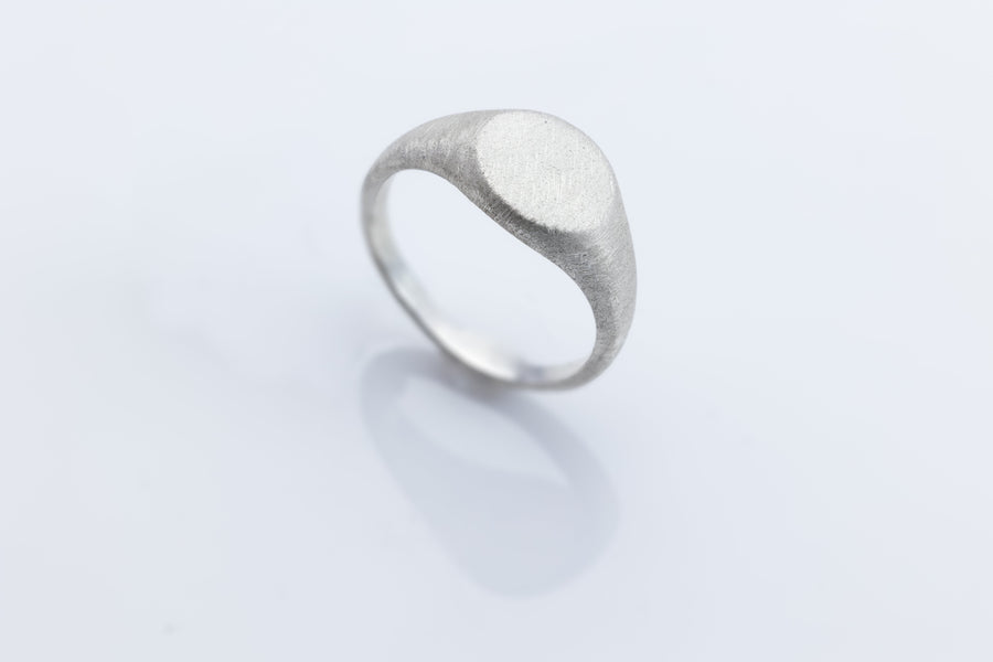 Small Round Signet