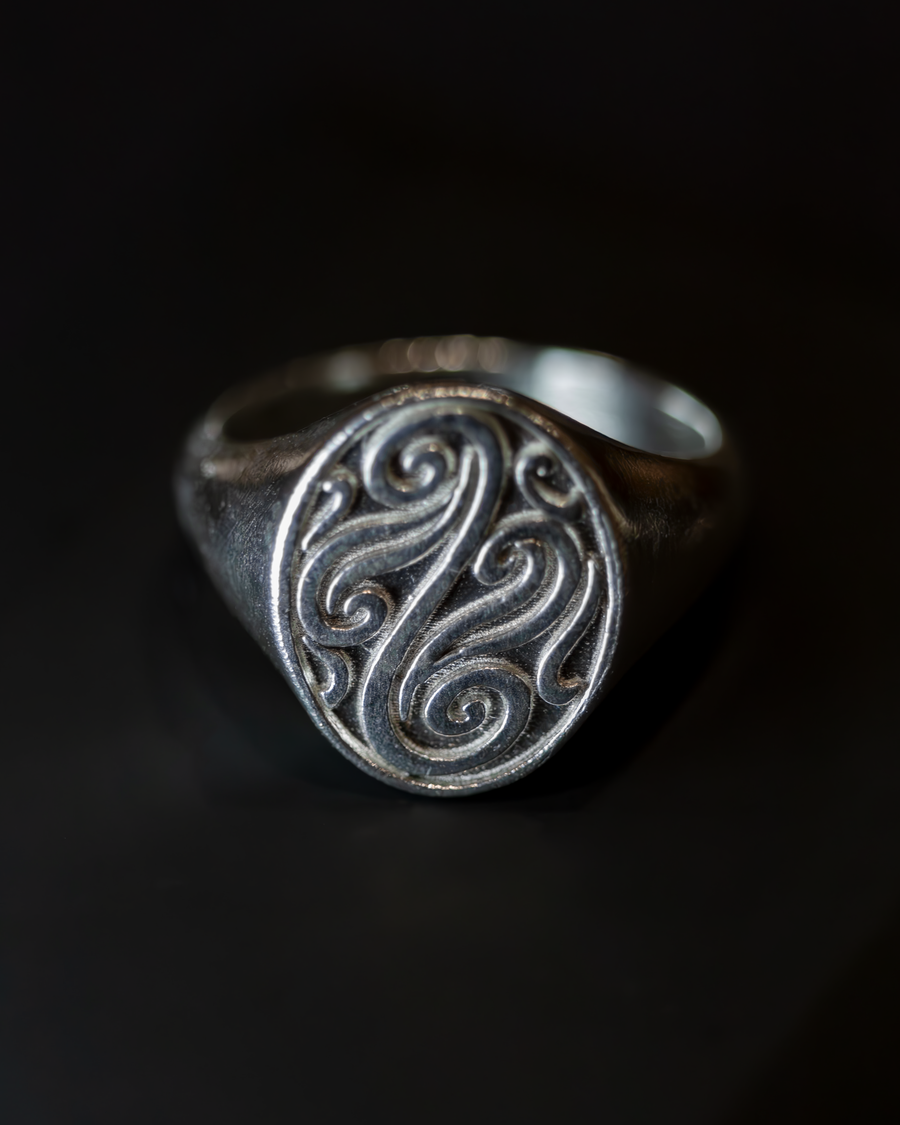 Kowhaiwhai Signet