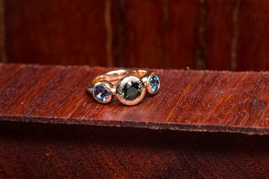 3 stone 1ct Australian Sapphire in 9ct Rose Gold Ring